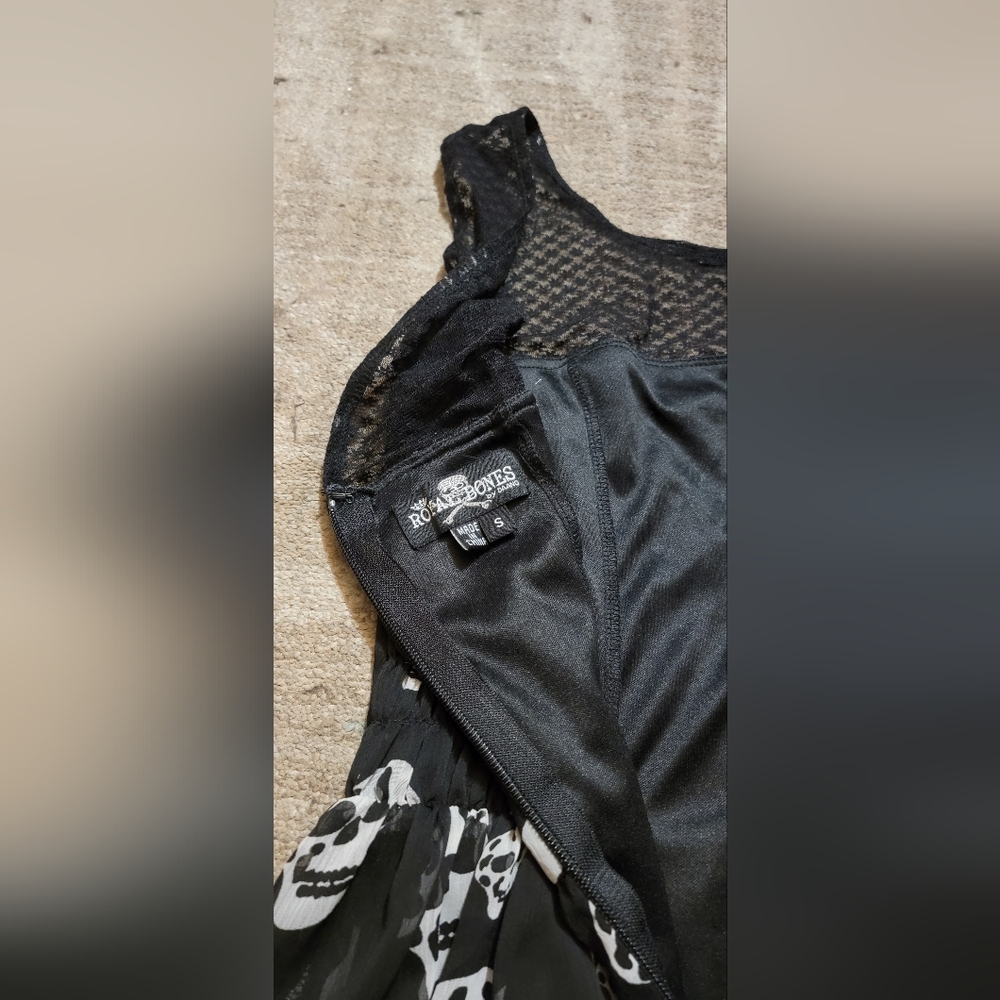 Black and Grey Skull Dress - Picture 3 of 8
